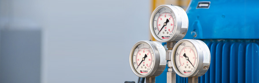 Pressure gauges (manometers)
