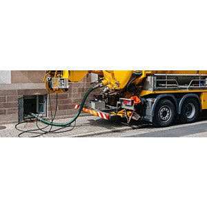 Sewer cleaning hoses and fittings